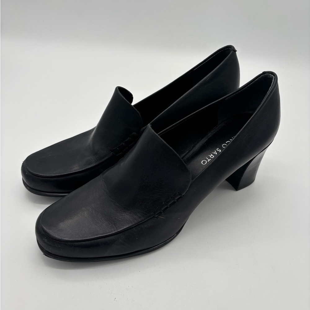 Franco Sarto Size 10 Black Nolan Heeled Loafers Excellent condition